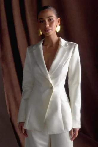 Ada Tailored Satin Blazer – Ivory