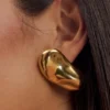 Alicia Horizontal Earrings – Gold