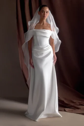 Asteria Draped Chiffon Veil – Ivory