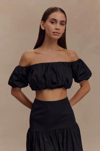 Autumn Off Shoulder Bubble Top – Black
