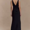 Axton Low Neck Maxi Dress – Black