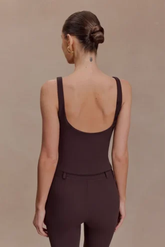 Blanca Stretch Crepe Cami Top – Chocolate