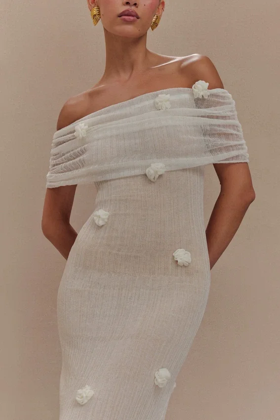 Brynn Orchid Knit Maxi Dress – Ivory Brynn Orchid Knit Maxi Dress – Ivory