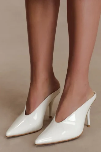 Emerson Patent Faux Leather Point Heel – Ivory
