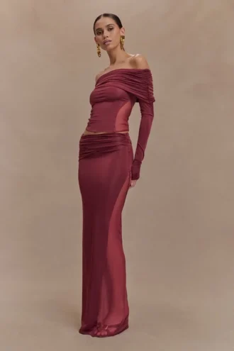 Judy Slinky And Mesh Off Shoulder Top – Wine