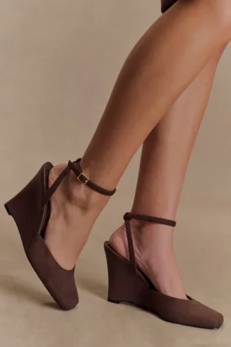 Kaleen Faux Suede Wedge Heel – Chocolate