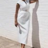 Livia V Neck Linen Maxi Dress – White Livia V Neck Linen Maxi Dress – White