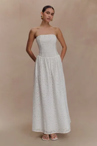 maureen broderie strapless maxi dress white 1 330x495 - Maureen Broderie Strapless Maxi Dress - White