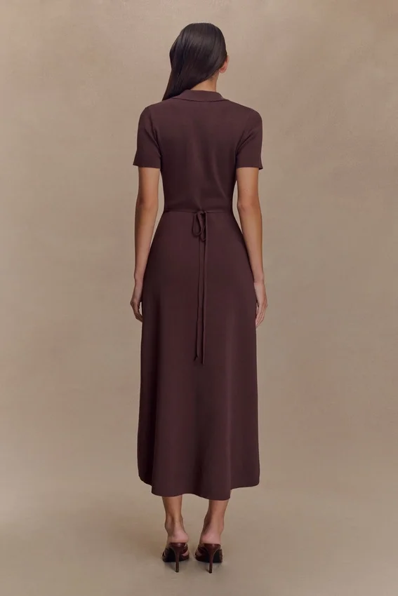 Pearson Short Sleeve Knit Midi Dress – Chocolate Pearson Short Sleeve Knit Midi Dress – Chocolate