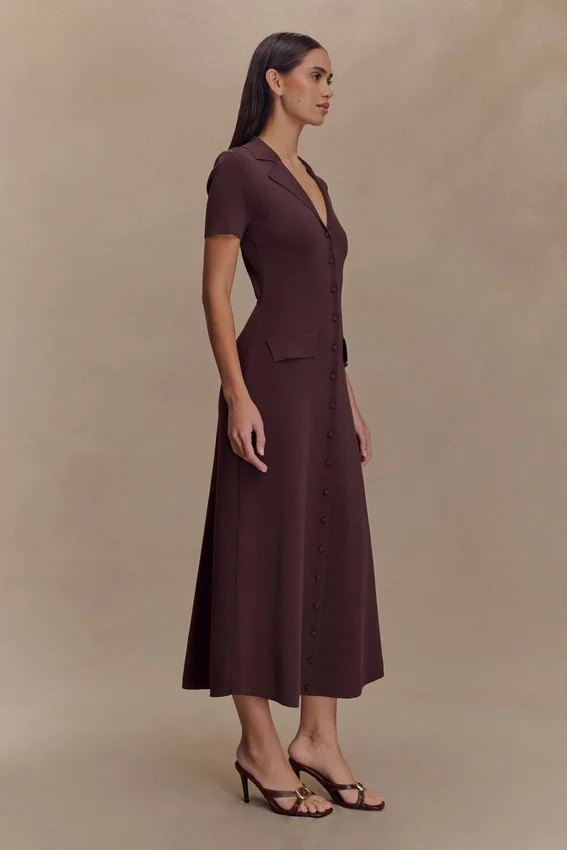 Pearson Short Sleeve Knit Midi Dress – Chocolate Pearson Short Sleeve Knit Midi Dress – Chocolate
