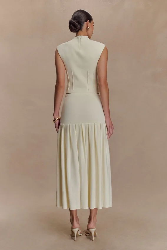 Romaine High Neck Bandage Knit Top – Ivory Romaine High Neck Bandage Knit Top – Ivory